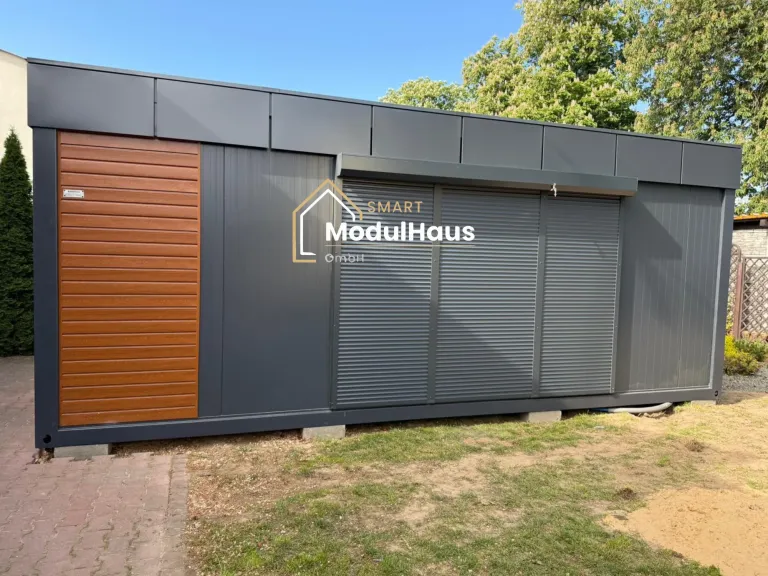 Modulhaus in Magdeburg, Deutschland